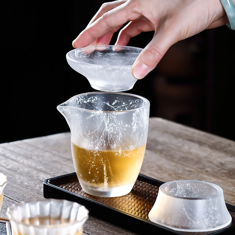 Mesh Glass Tea Ceremony